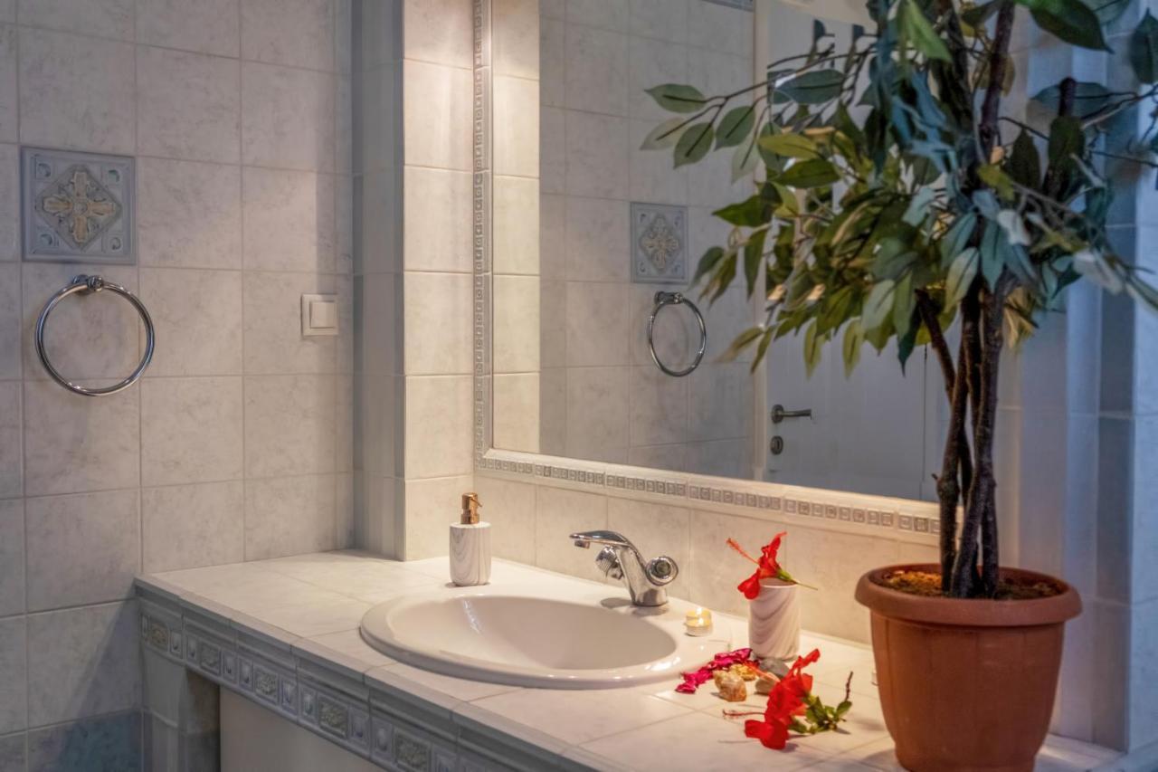 Afroditi In Chania Near Airport With Private Pool, Free Wi-fi, Souda Bay Views, Garden Oasis Vila
