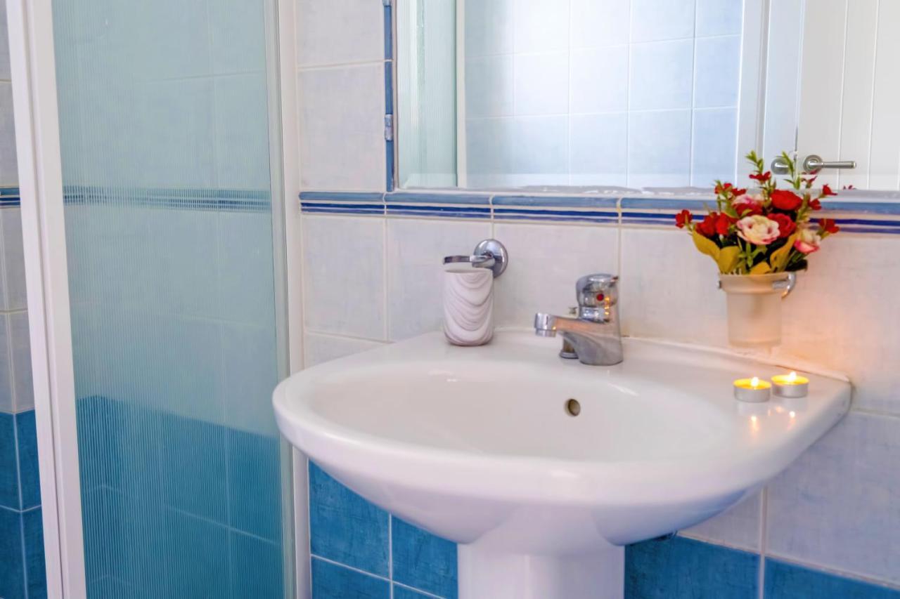 Afroditi In Chania Near Airport With Private Pool, Free Wi-fi, Souda Bay Views, Garden Oasis *
