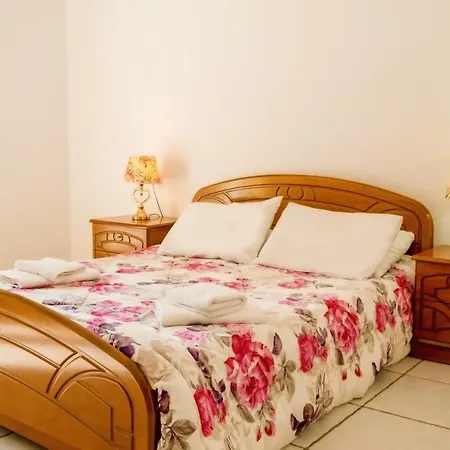 Kounoupidhianá Villa Afroditi In Chania Near Airport With Private Pool, Free Wi-Fi, Souda Bay Views, Garden Oasis מראה חיצוני תמונה