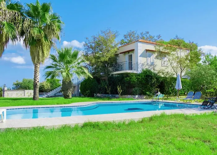Villa Afroditi In Chania Near Airport With Private Pool, Free Wi-Fi, Souda Bay Views, Garden Oasis